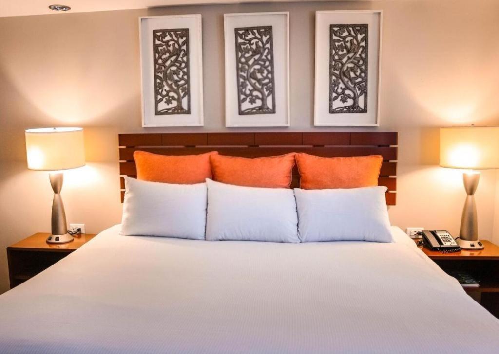 Le Plaza Hotel بورت أو برنس المظهر الخارجي الصورة