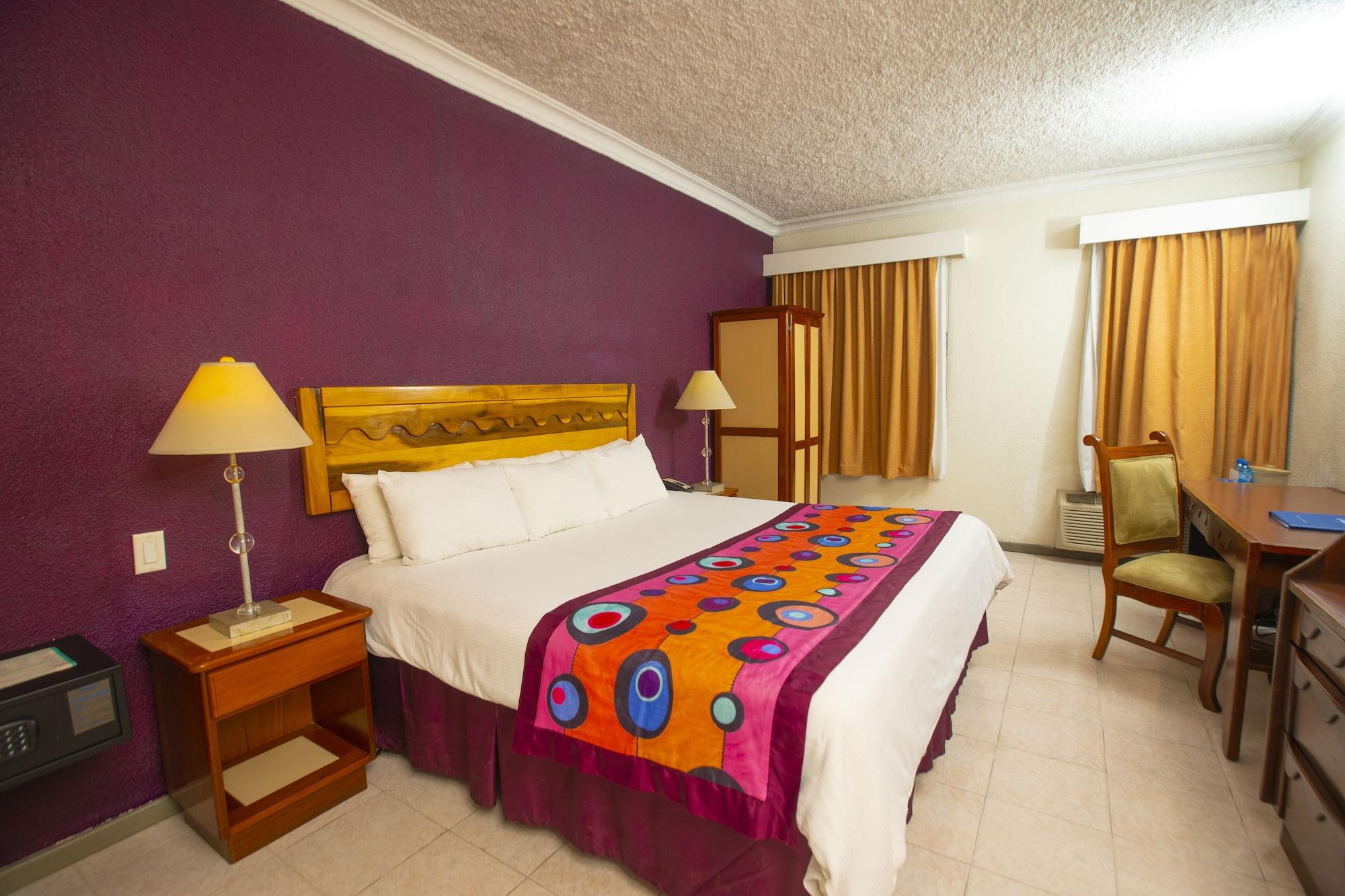 Le Plaza Hotel بورت أو برنس المظهر الخارجي الصورة